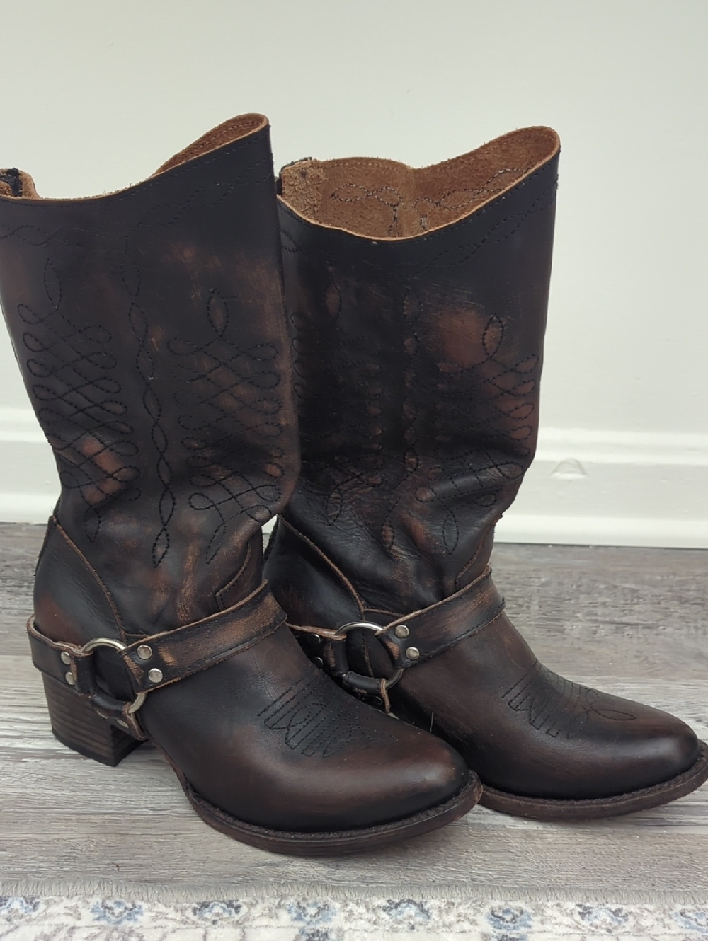 Freebird Shawna Boots - Women's
